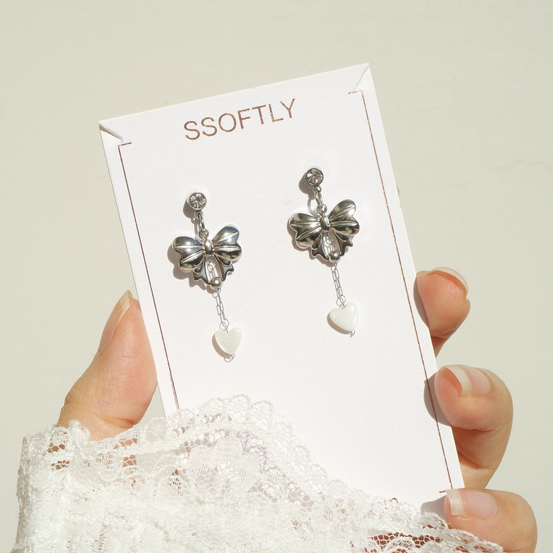 Tattoo Aphrodite's Bow Earrings [Waterproof]