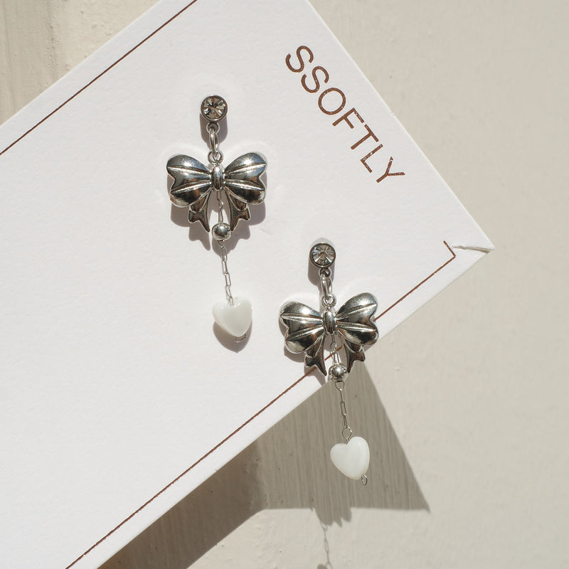 Tattoo Aphrodite's Bow Earrings [Waterproof]