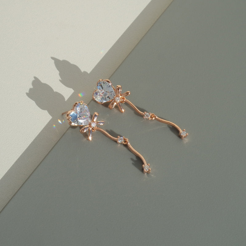 Floating Heart Earring [Shimmering Season]