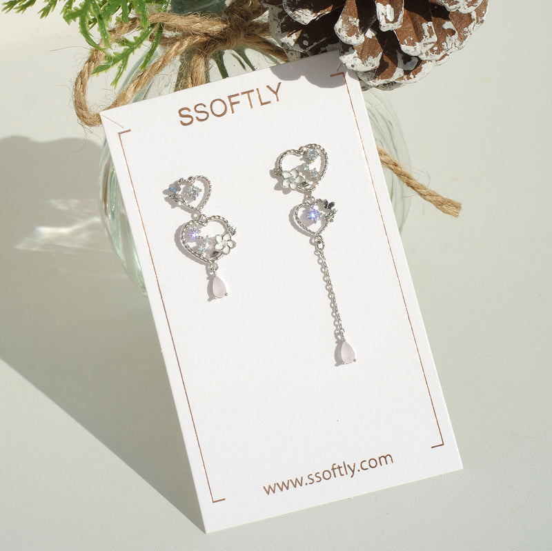 Heartfelt Bloom Earrings [Shimmering Season]