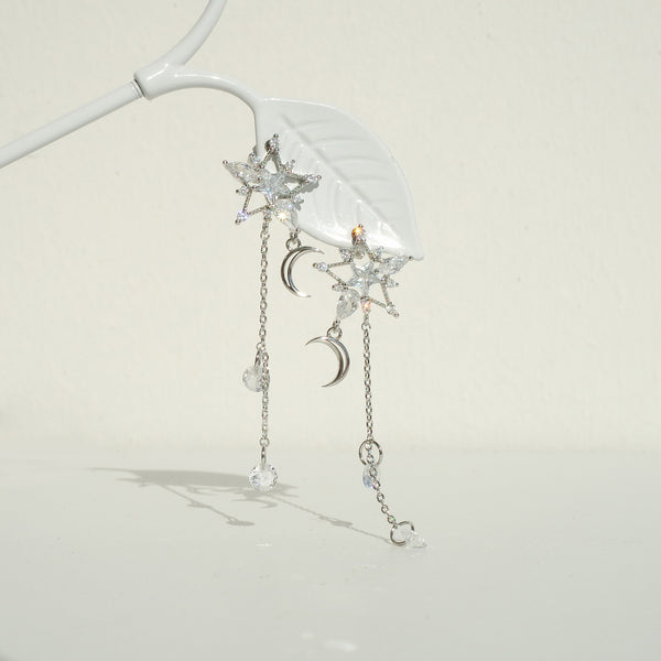 Moonlit Kiss Earrings [Shimmering Season]