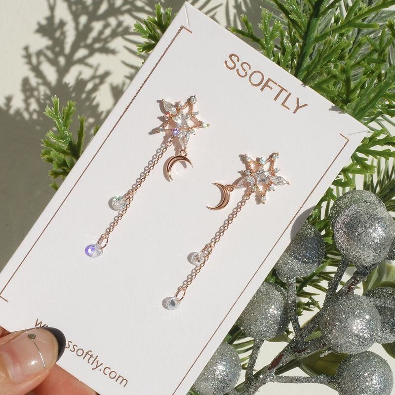 Moonlit Kiss Earrings [Shimmering Season]